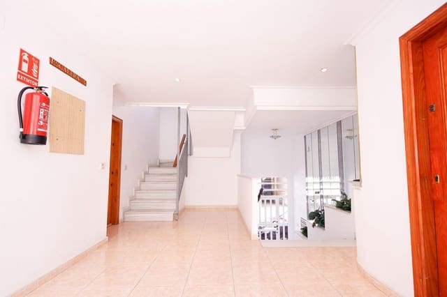 1 bedroom Apartment for sale in Centro, Torrevieja - € 137,500 (Ref: 9825471)