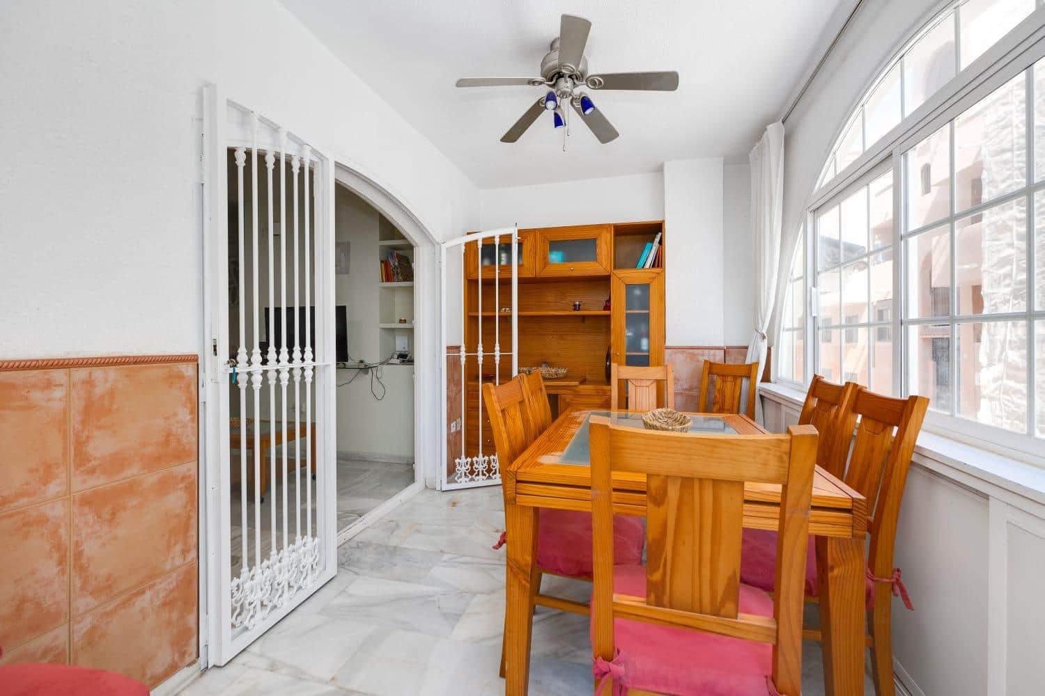 2 quarto Apartamento para venda em Torrevieja com piscina garagem - 239 500 € (Ref: 9831743)