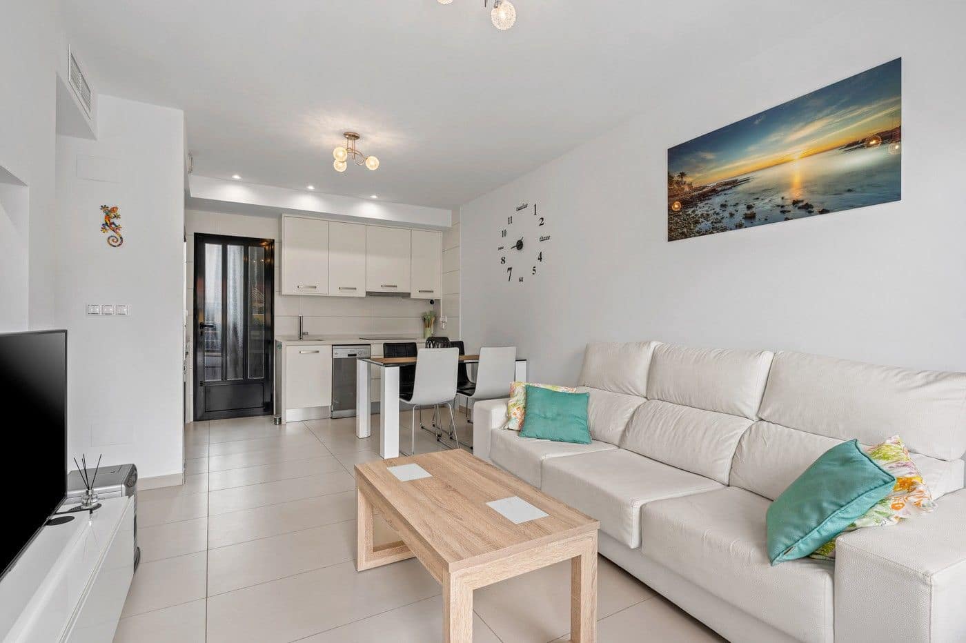 Apartamento de 2 habitaciones en Orihuela Costa en venta con piscina - 234.900 € (Ref: 9831744)