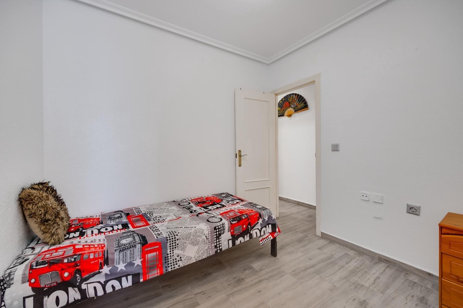2 sypialnia Apartament na sprzedaż w Torrevieja - 149 900 € (Ref: 9831748)