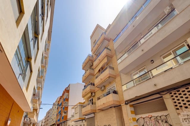 2 sypialnia Apartament na sprzedaż w Las Piscinas Naturales, Torrevieja - 149 900 € (Ref: 9831748)