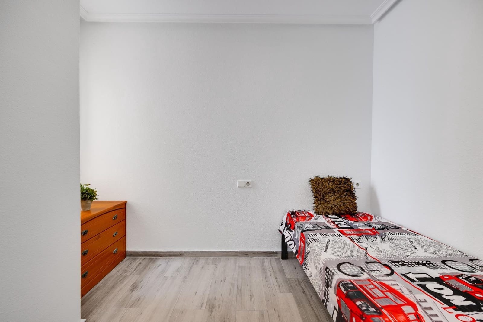2 sypialnia Apartament na sprzedaż w Torrevieja - 149 900 € (Ref: 9831748)