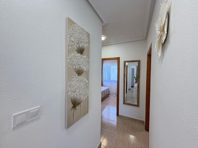2 makuuhuone Huoneisto myytävänä paikassa Nueva Torrevieja, Torrevieja mukana uima-altaan - 149 900 € (Ref: 9833926)