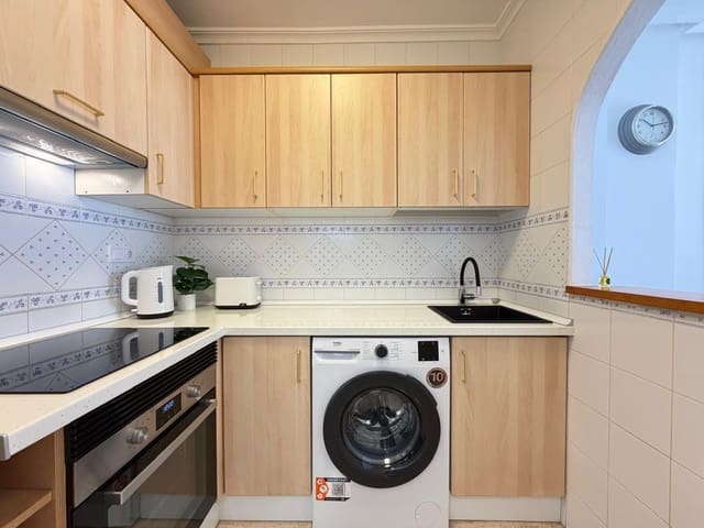 2 makuuhuone Huoneisto myytävänä paikassa Nueva Torrevieja, Torrevieja mukana uima-altaan - 149 900 € (Ref: 9833926)