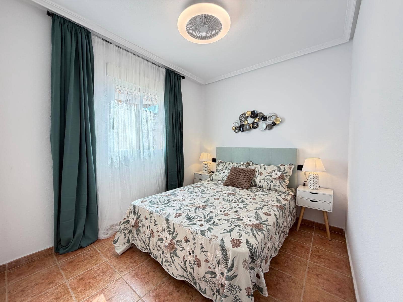 3 sovrum Radhus till salu i Orihuela Costa med pool - 249 900 € (Ref: 9833927)