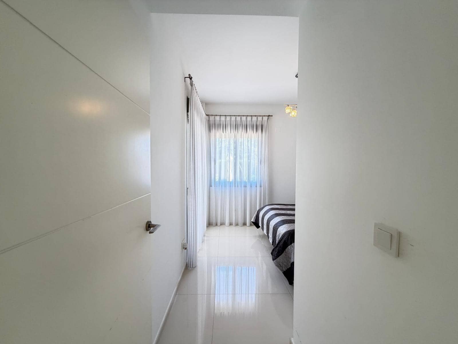 4 sypialnia Willa na sprzedaż w Ciudad Quesada z basenem garażem - 420 000 € (Ref: 9833928)