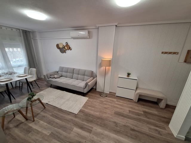 1 makuuhuone Huoneisto myytävänä paikassa Torrevieja - 129 900 € (Ref: 9833931)