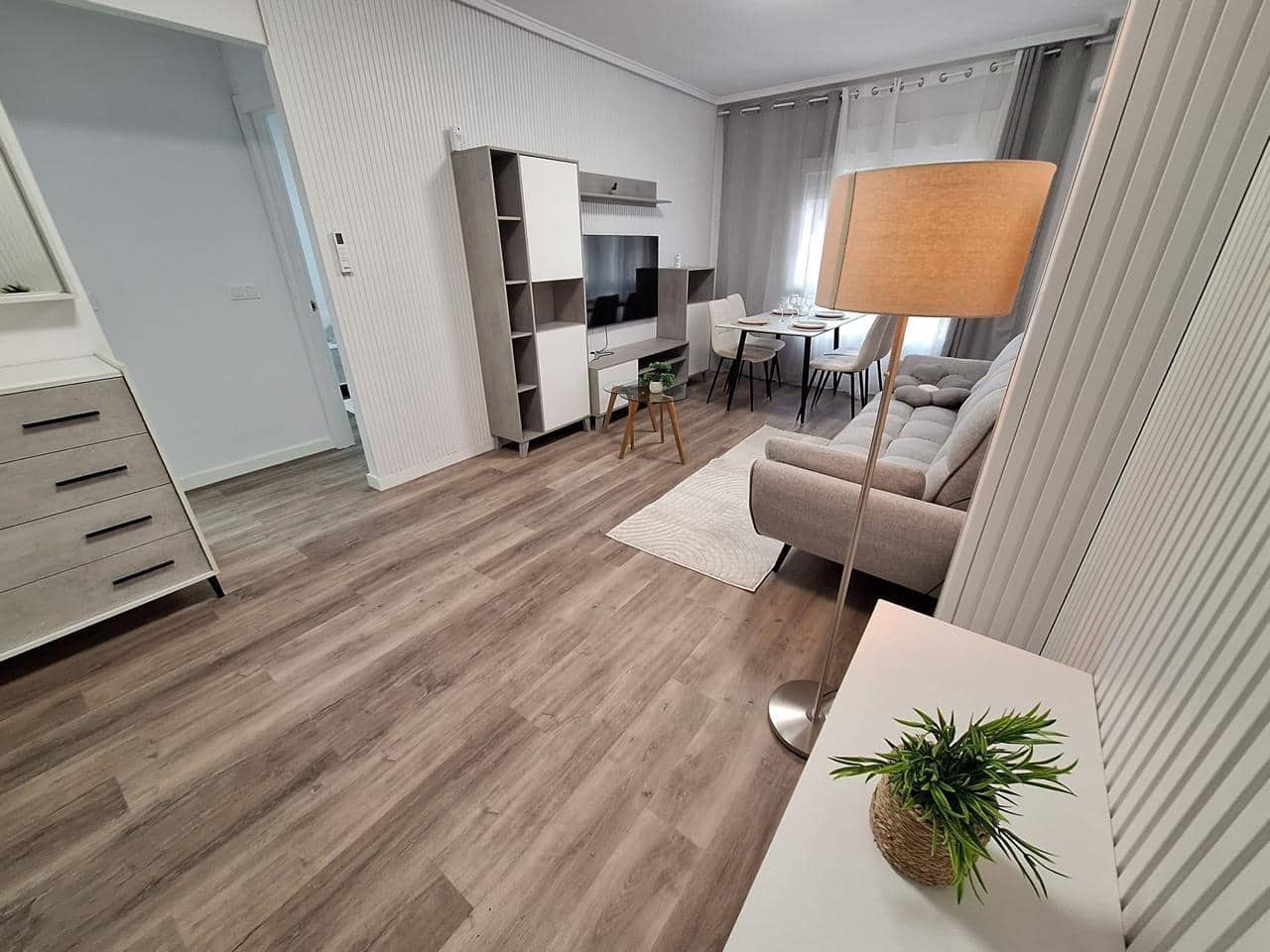 1 makuuhuone Huoneisto myytävänä paikassa Torrevieja - 129 900 € (Ref: 9833931)