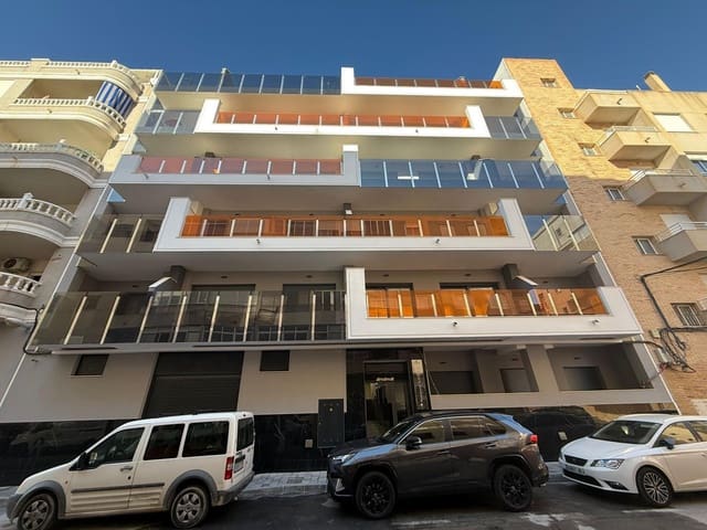 2 slaapkamer Appartement te koop in Avenida Habaneras - Curva de Palangre, Torrevieja - € 289.900 (Ref: 9833935)