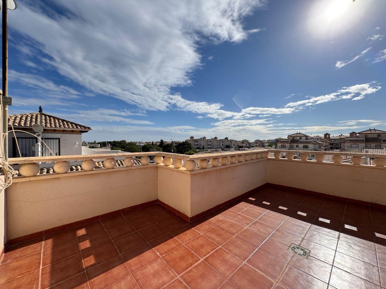 2 sovrum Radhus till salu i Orihuela Costa med pool - 229 900 € (Ref: 9833940)