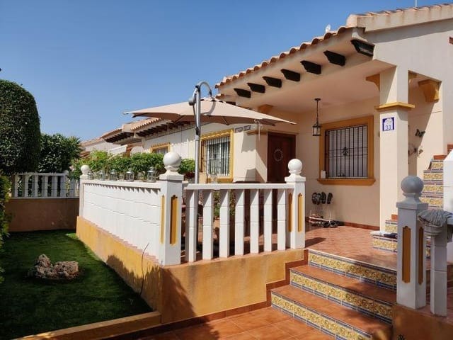 2 chambre Villa/Maison Mitoyenne à vendre à Lomas de Cabo Roig - Los Dolses, Orihuela avec piscine - 268 000 € (Ref: 9836584)