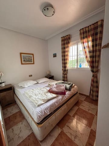 2 chambre Villa/Maison Mitoyenne à vendre à Lomas de Cabo Roig - Los Dolses, Orihuela avec piscine - 268 000 € (Ref: 9836584)