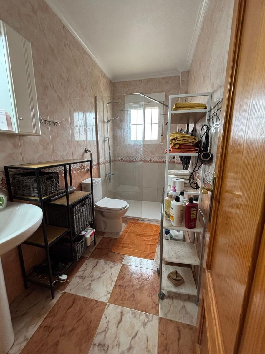 2 chambre Villa/Maison Mitoyenne à vendre à Orihuela Costa avec piscine - 268 000 € (Ref: 9836584)