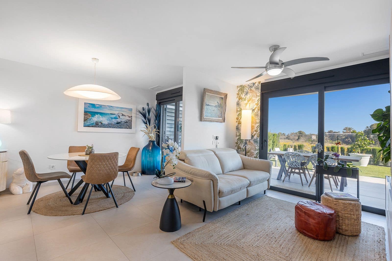 2 chambre Appartement à vendre à Punta Prima avec piscine - 519 000 € (Ref: 9843731)