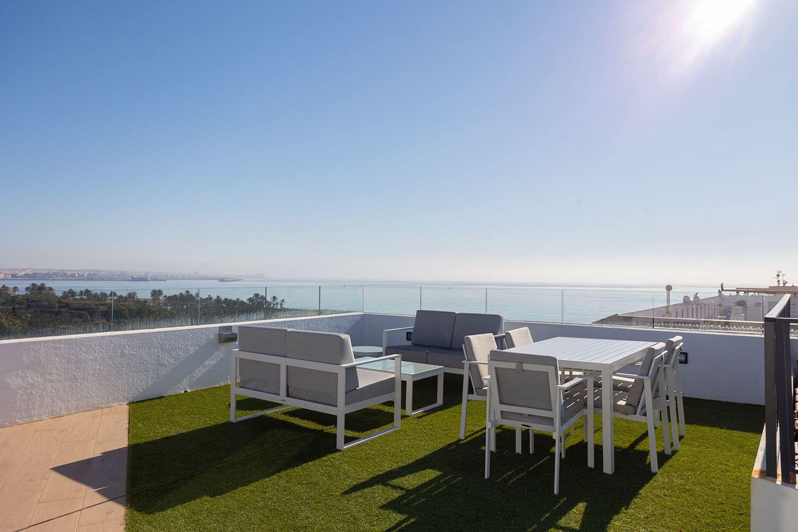 2 chambre Appartement à vendre à Punta Prima avec piscine - 519 000 € (Ref: 9843731)