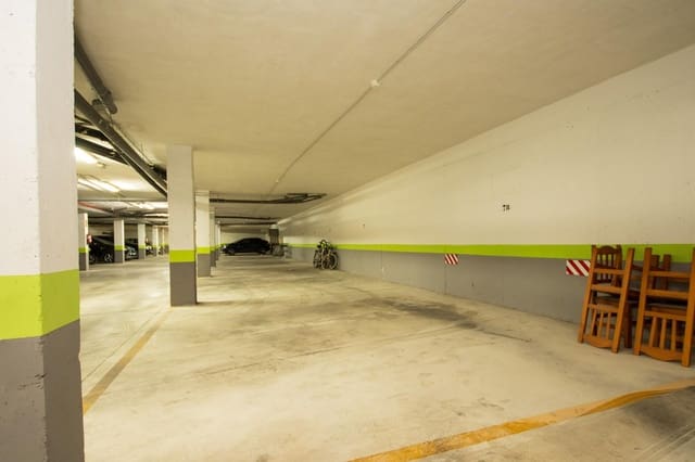 Garage til salg i Orihuela Costa, Orihuela - € 20.500 (Ref: 9846648)