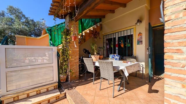 2 makuuhuone Rivitalo myytävänä paikassa Aguas Nuevas, Torrevieja - 184 000 € (Ref: 9846650)