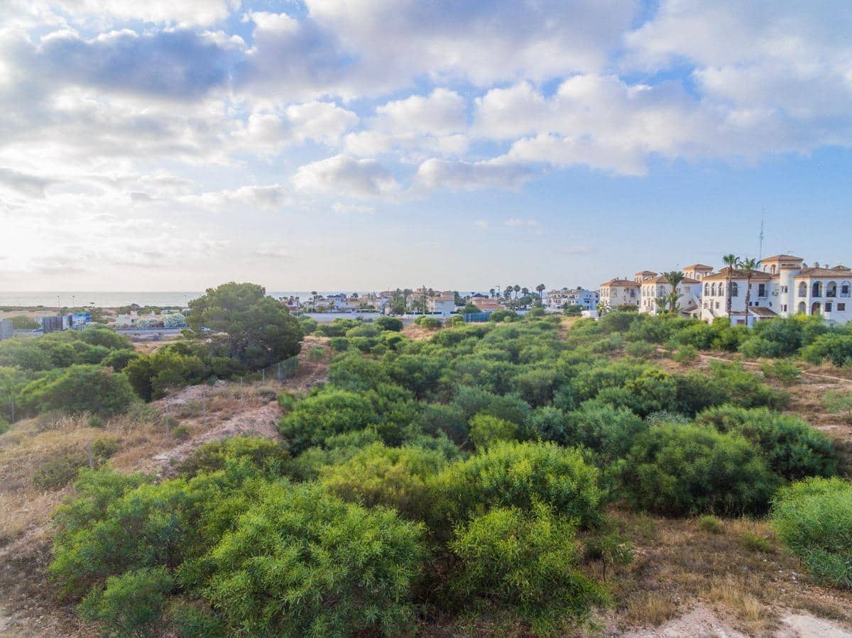2 bedroom Flat for sale in Playa Flamenca with pool garage - € 380,000 (Ref: 9849648)