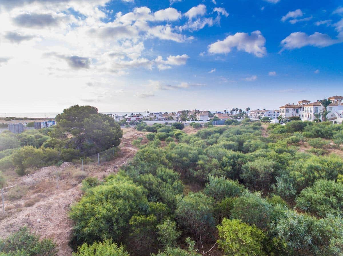2 bedroom Flat for sale in Playa Flamenca with pool garage - € 380,000 (Ref: 9849648)