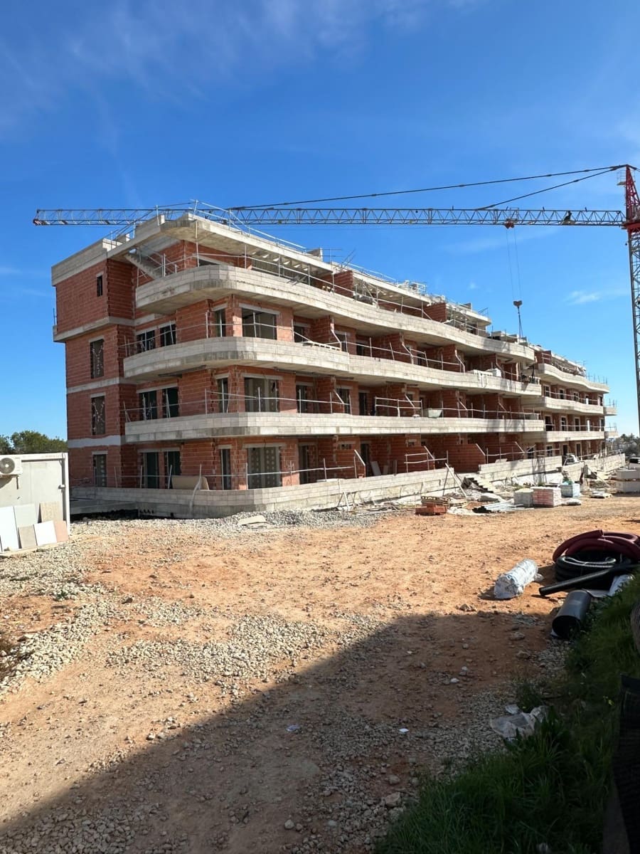 2 bedroom Flat for sale in Playa Flamenca with pool garage - € 380,000 (Ref: 9849648)