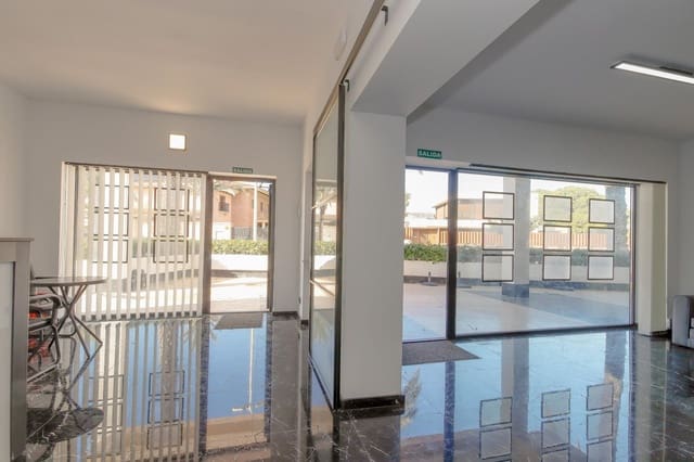 1 soveværelse Erhverv til leje i Cabo Roig, Orihuela - € 1.500 (Ref: 9851960)