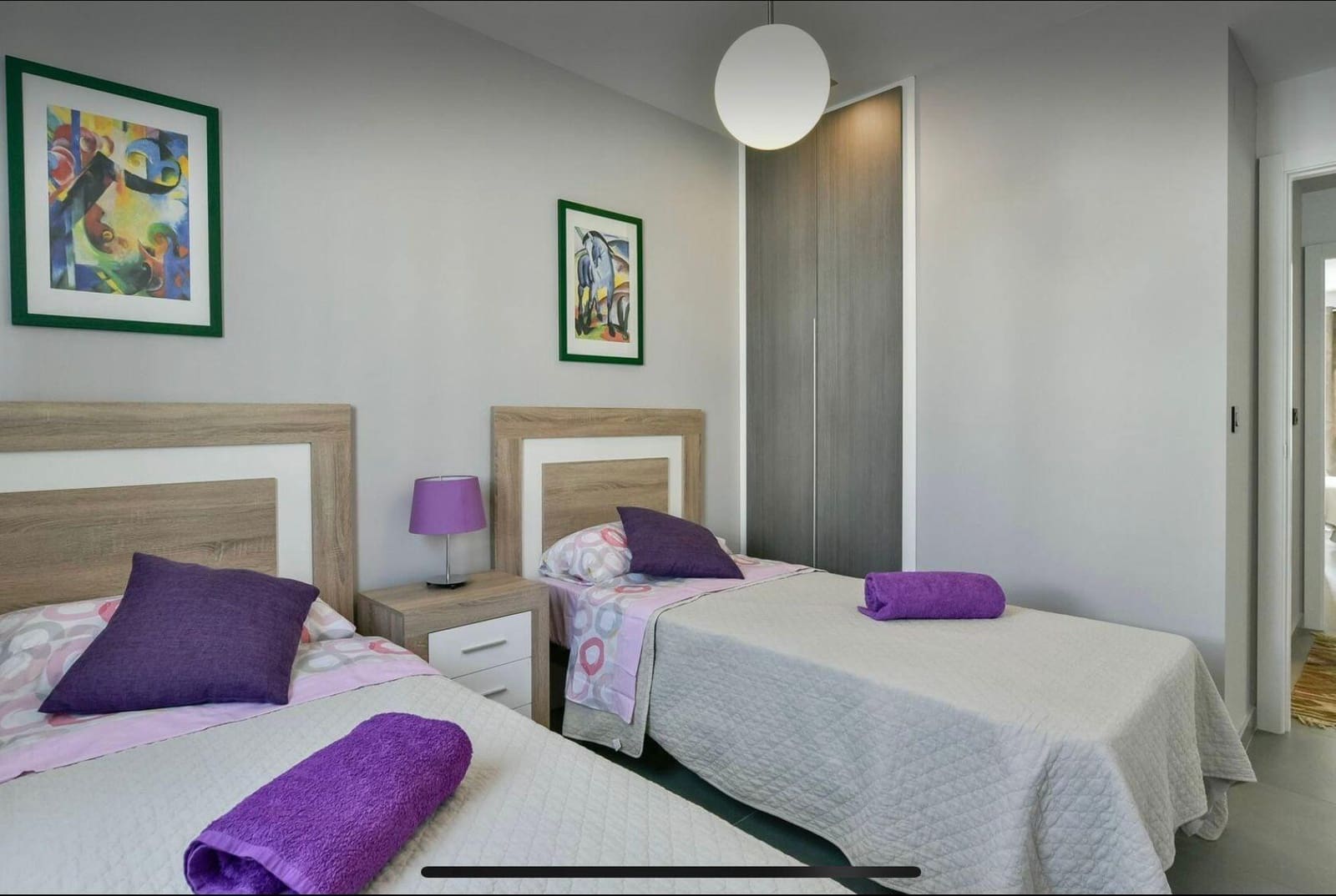 2 sovrum Lägenhet för semesterbostäder i Torrevieja med pool - 1 260 € (Ref: 9868831)