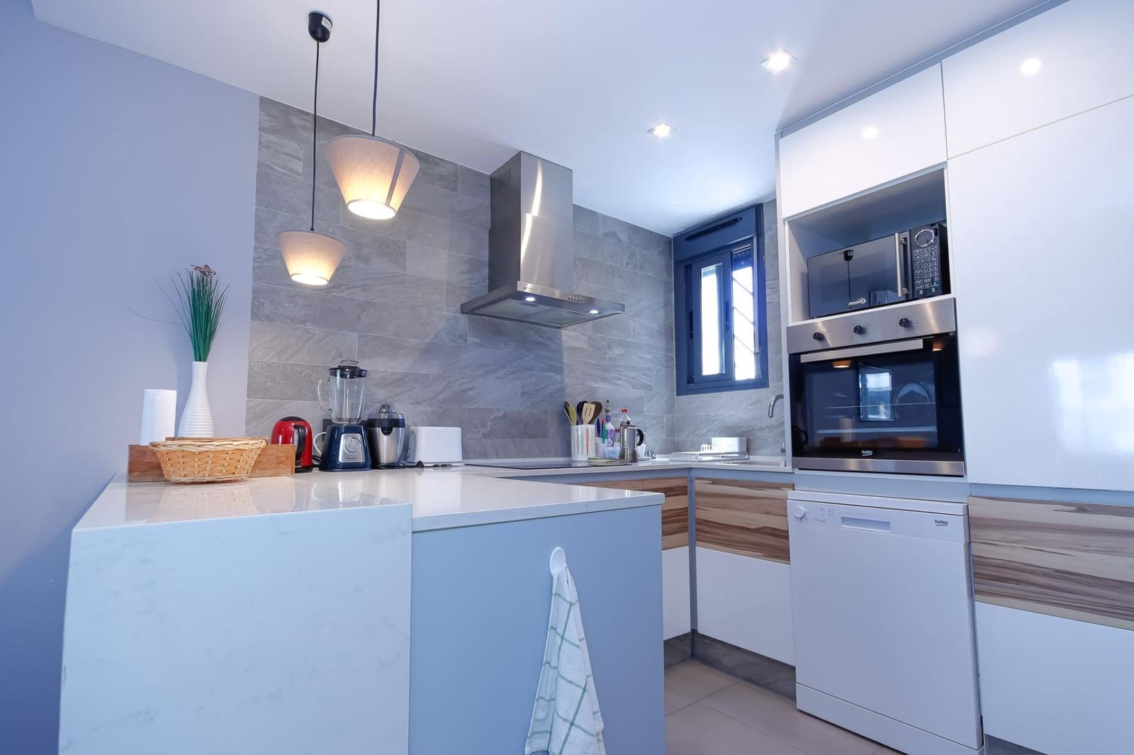 2 sovrum Lägenhet för semesterbostäder i Torrevieja med pool - 1 260 € (Ref: 9868831)