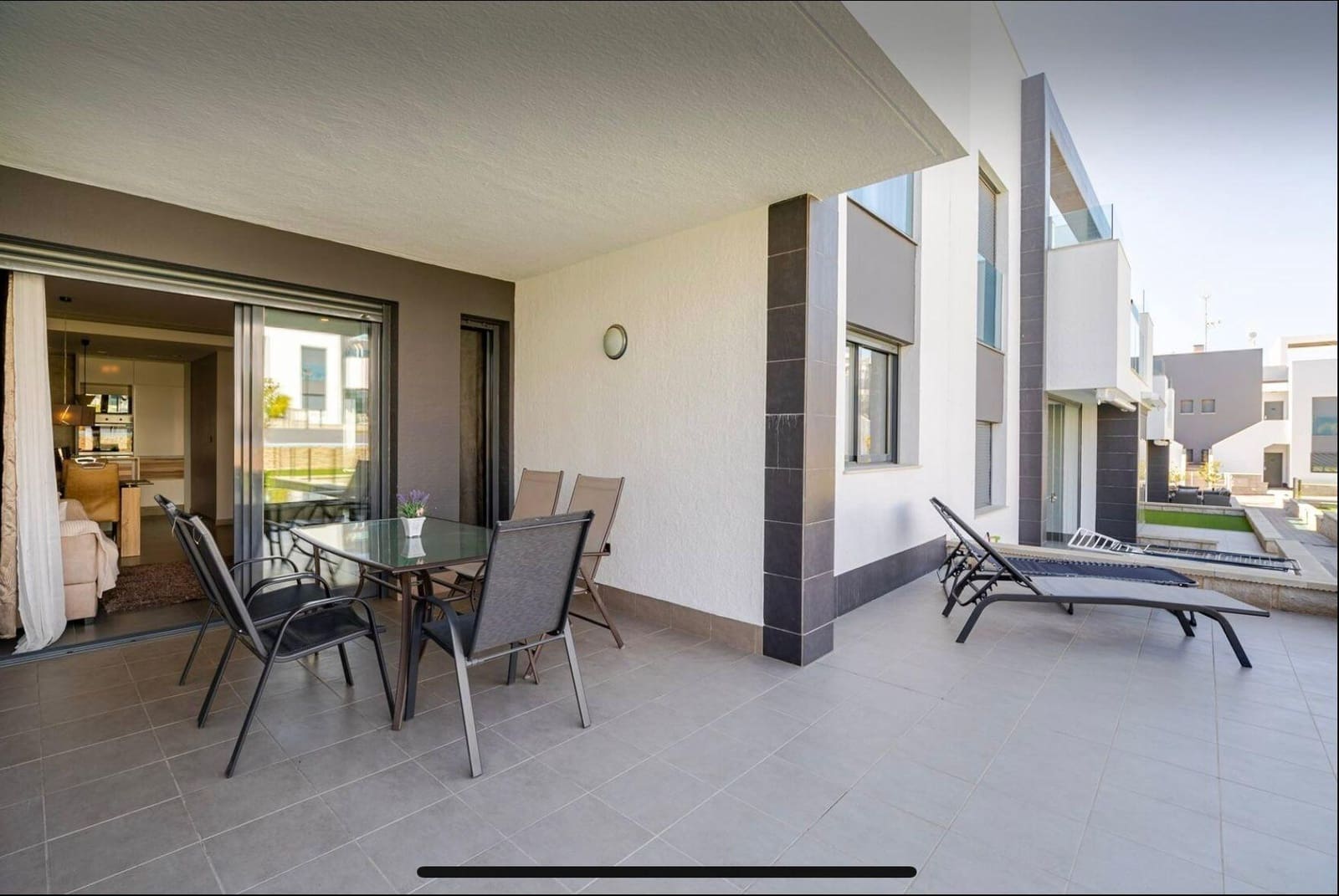 2 sovrum Lägenhet för semesterbostäder i Torrevieja med pool - 1 260 € (Ref: 9868831)
