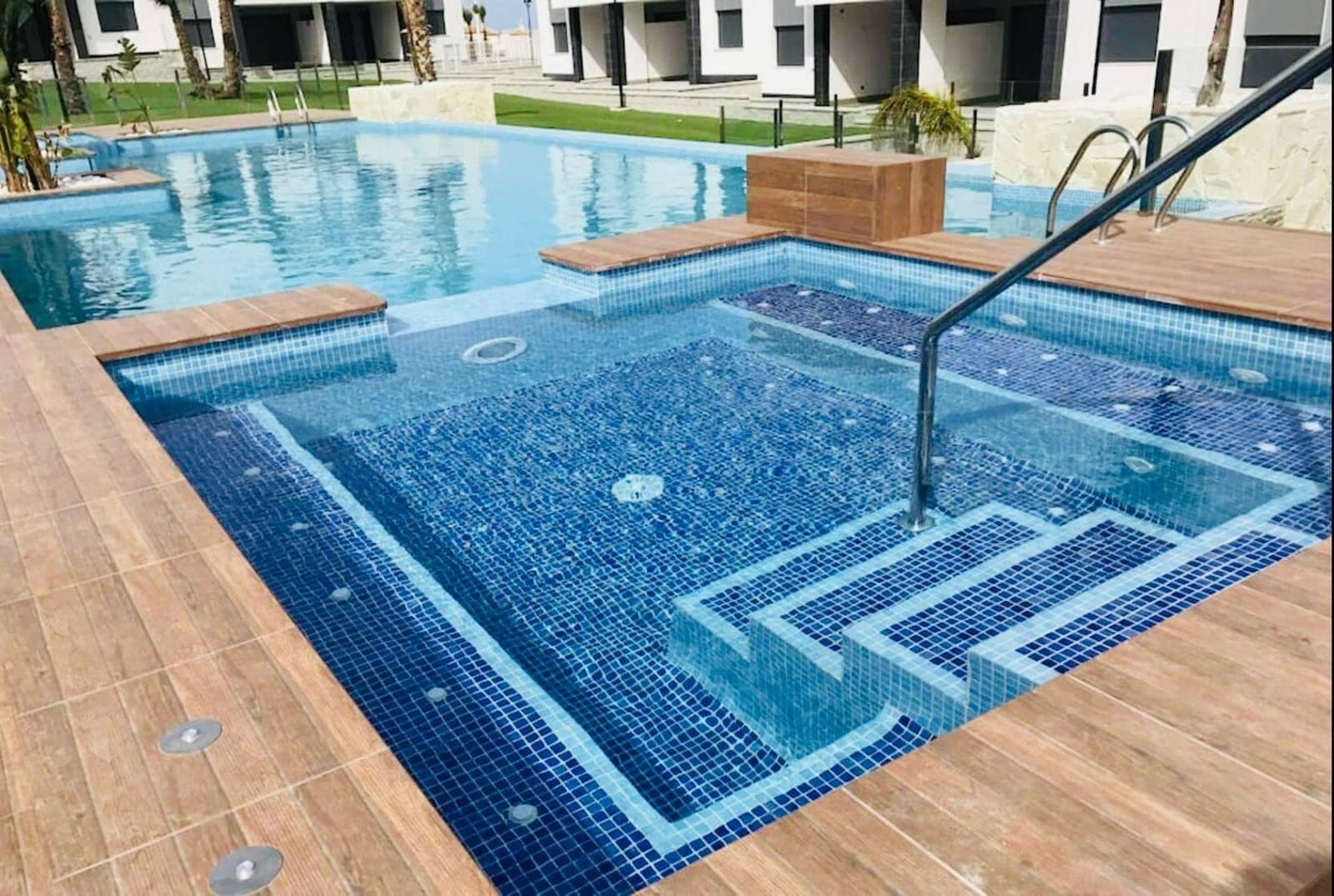 2 sovrum Lägenhet för semesterbostäder i Torrevieja med pool - 1 260 € (Ref: 9868831)