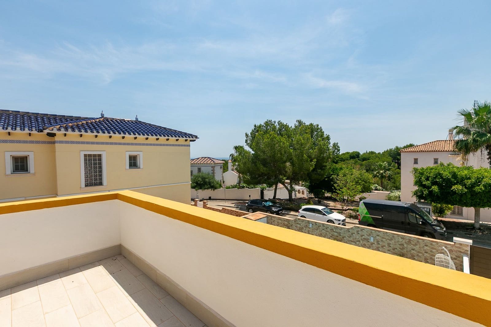 3 slaapkamer Rijtjeshuis te koop in Orihuela Costa met zwembad - € 549.995 (Ref: 9879031)