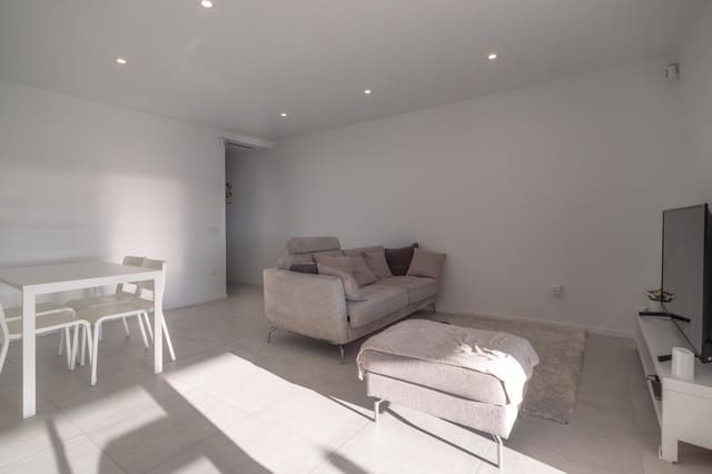 1 soveværelse Lejlighed til salg i Playa Flamenca, Orihuela med swimmingpool - € 229.000 (Ref: 9885034)