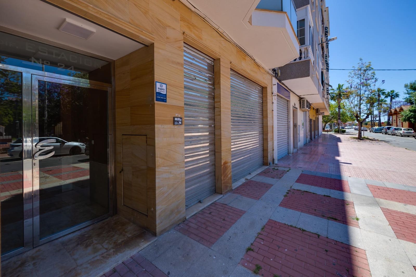 Apartamento de 2 habitaciones en Torrevieja en venta - 179.700 € (Ref: 9885048)