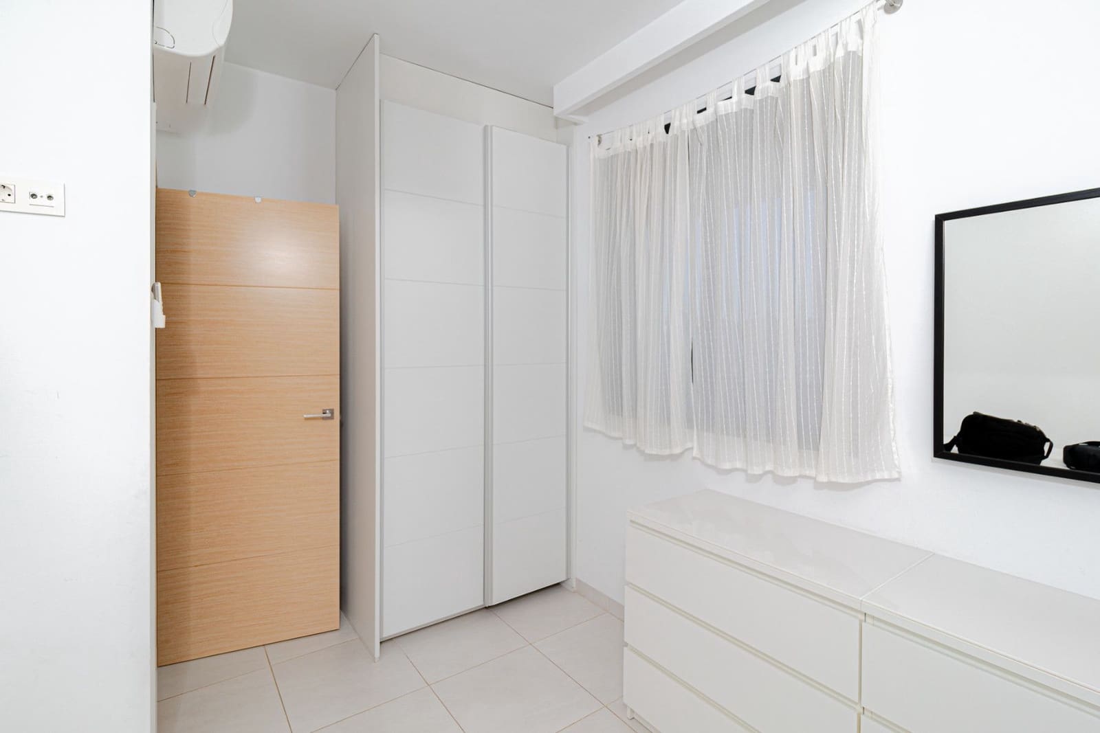 2 makuuhuone Huoneisto myytävänä paikassa La Zenia mukana uima-altaan - 249 900 € (Ref: 9885051)