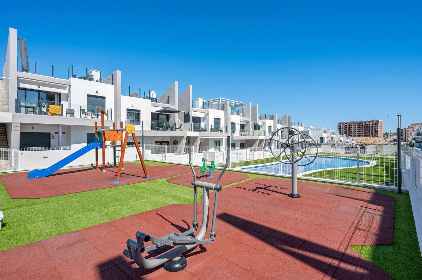 2 chambre Appartement à vendre à San Miguel de Salinas avec piscine - 259 950 € (Ref: 9885053)