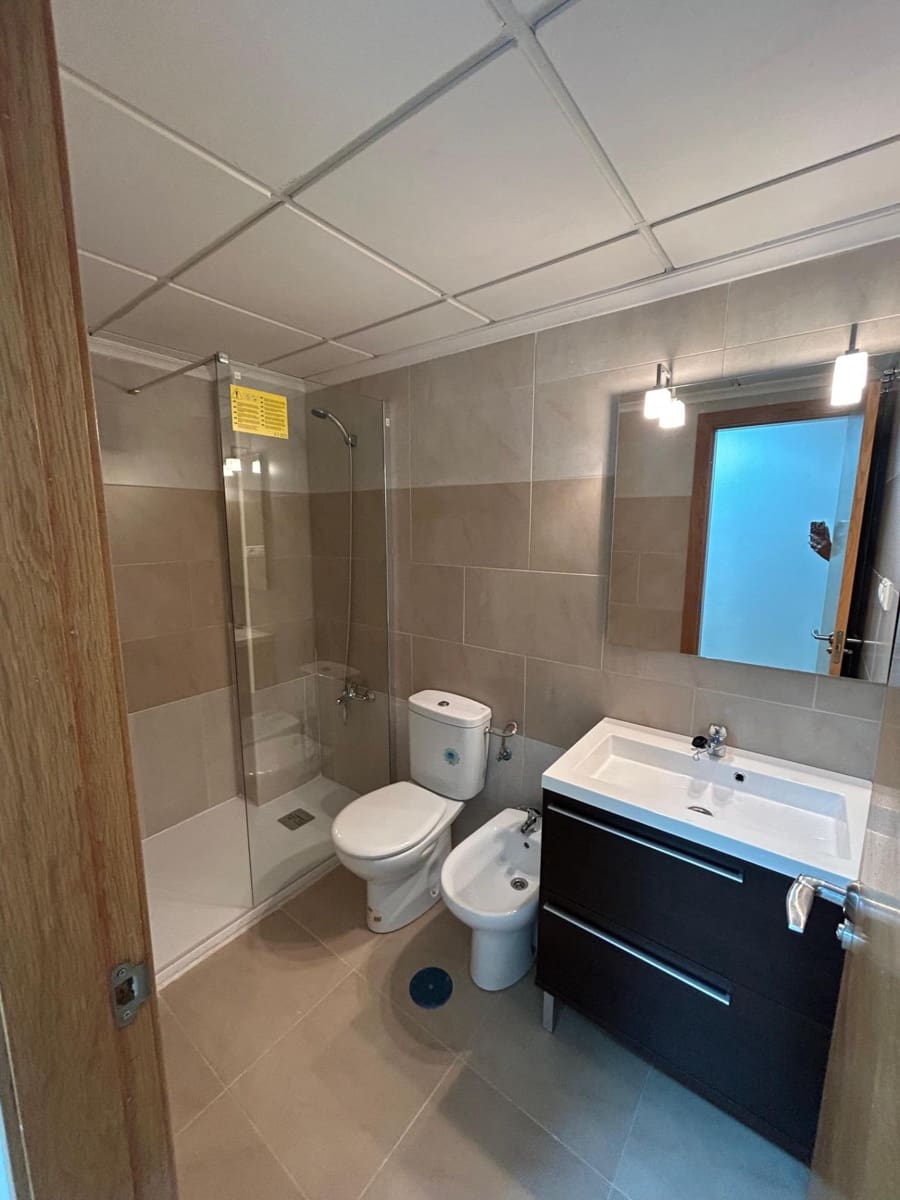 3 soverom Leilighet til salgs i Torrevieja - € 180 000 (Ref: 9888171)