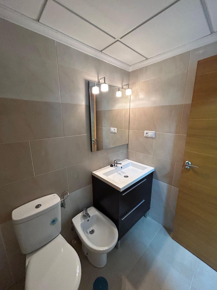 3 soverom Leilighet til salgs i Torrevieja - € 180 000 (Ref: 9888171)