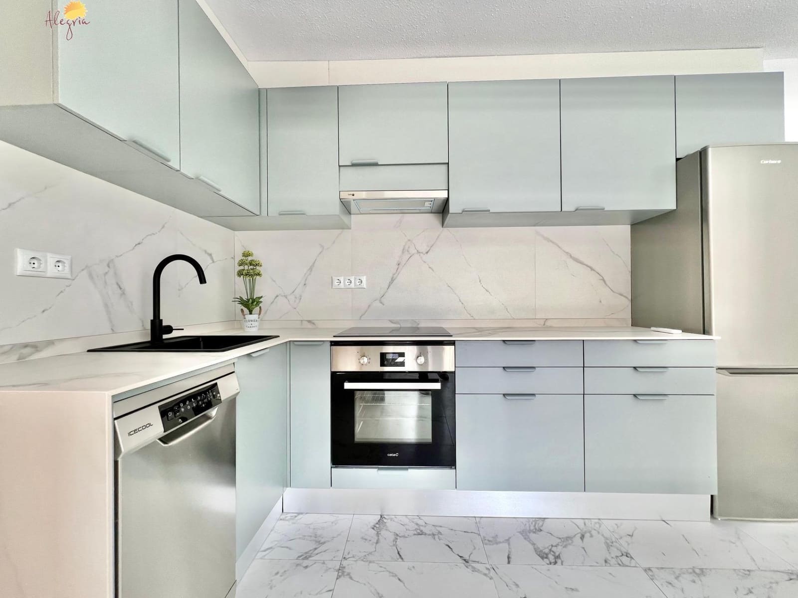 3 chambre Appartement à vendre à Torrevieja - 175 000 € (Ref: 9890582)