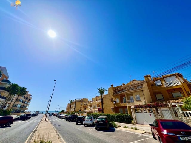 3 chambre Appartement à vendre à Torrevieja - 175 000 € (Ref: 9890582)