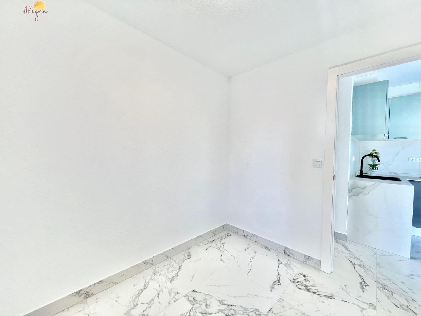 3 chambre Appartement à vendre à Torrevieja - 175 000 € (Ref: 9890582)