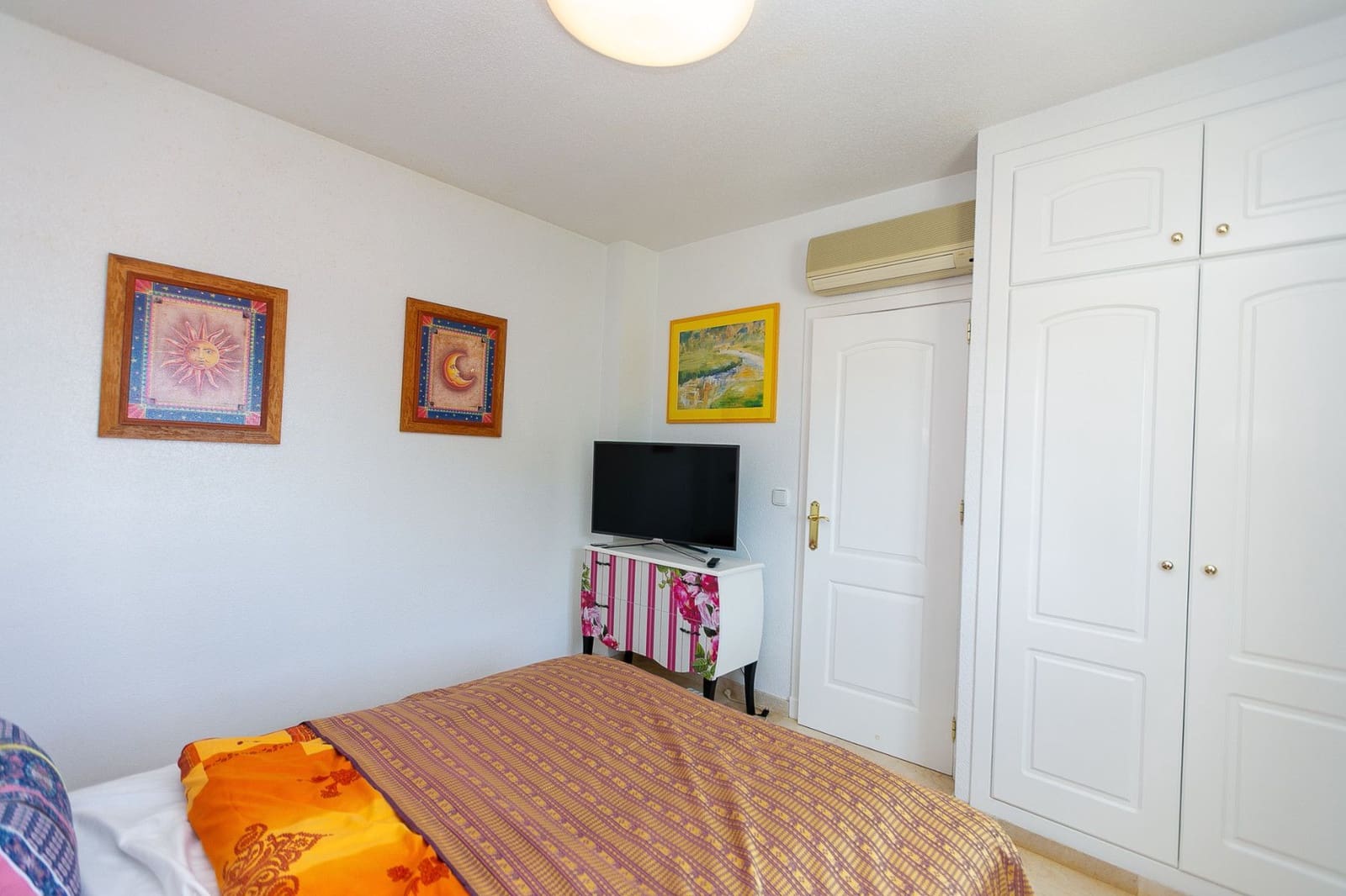 3 bedroom Villa for sale in Orihuela Costa with pool - € 530,000 (Ref: 9894089)