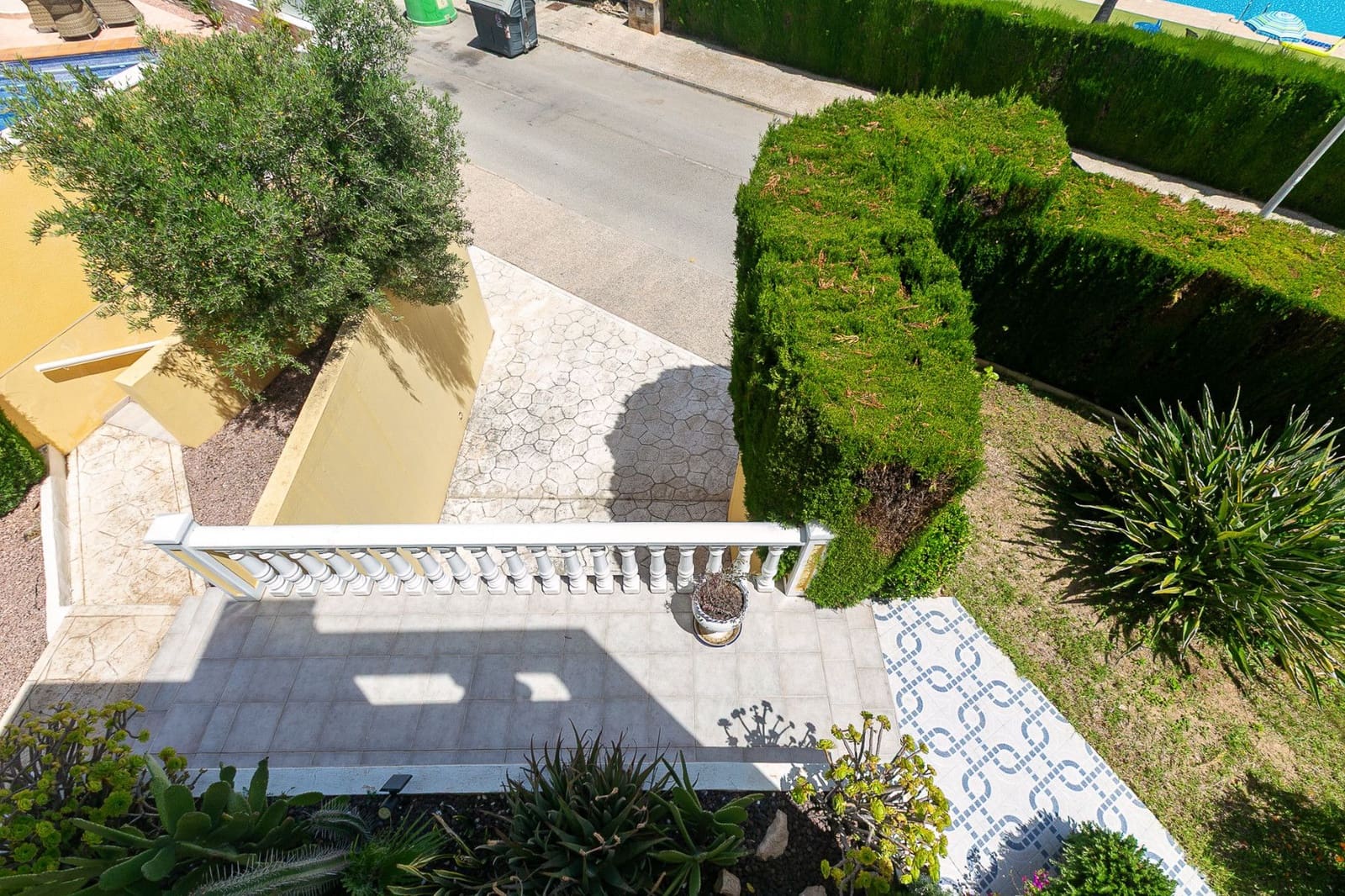 3 bedroom Villa for sale in Orihuela Costa with pool - € 530,000 (Ref: 9894089)