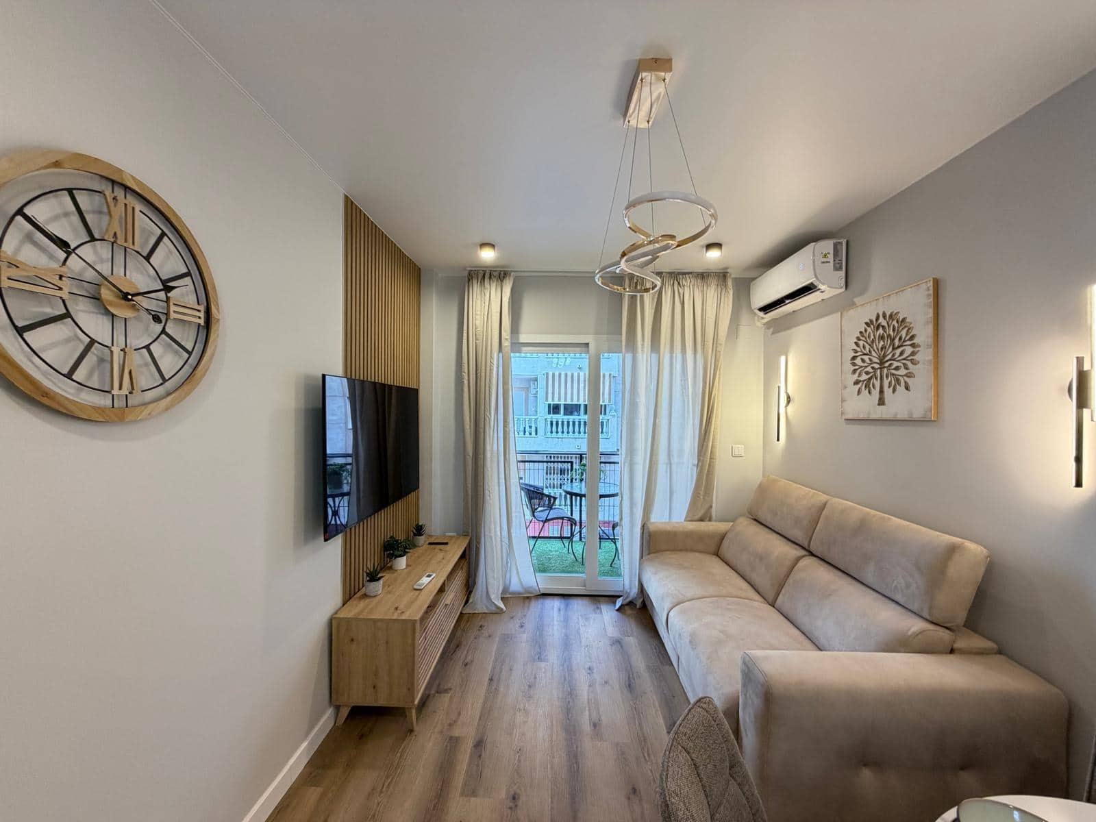 Studio te koop in Torrevieja - € 95.000 (Ref: 9900963)
