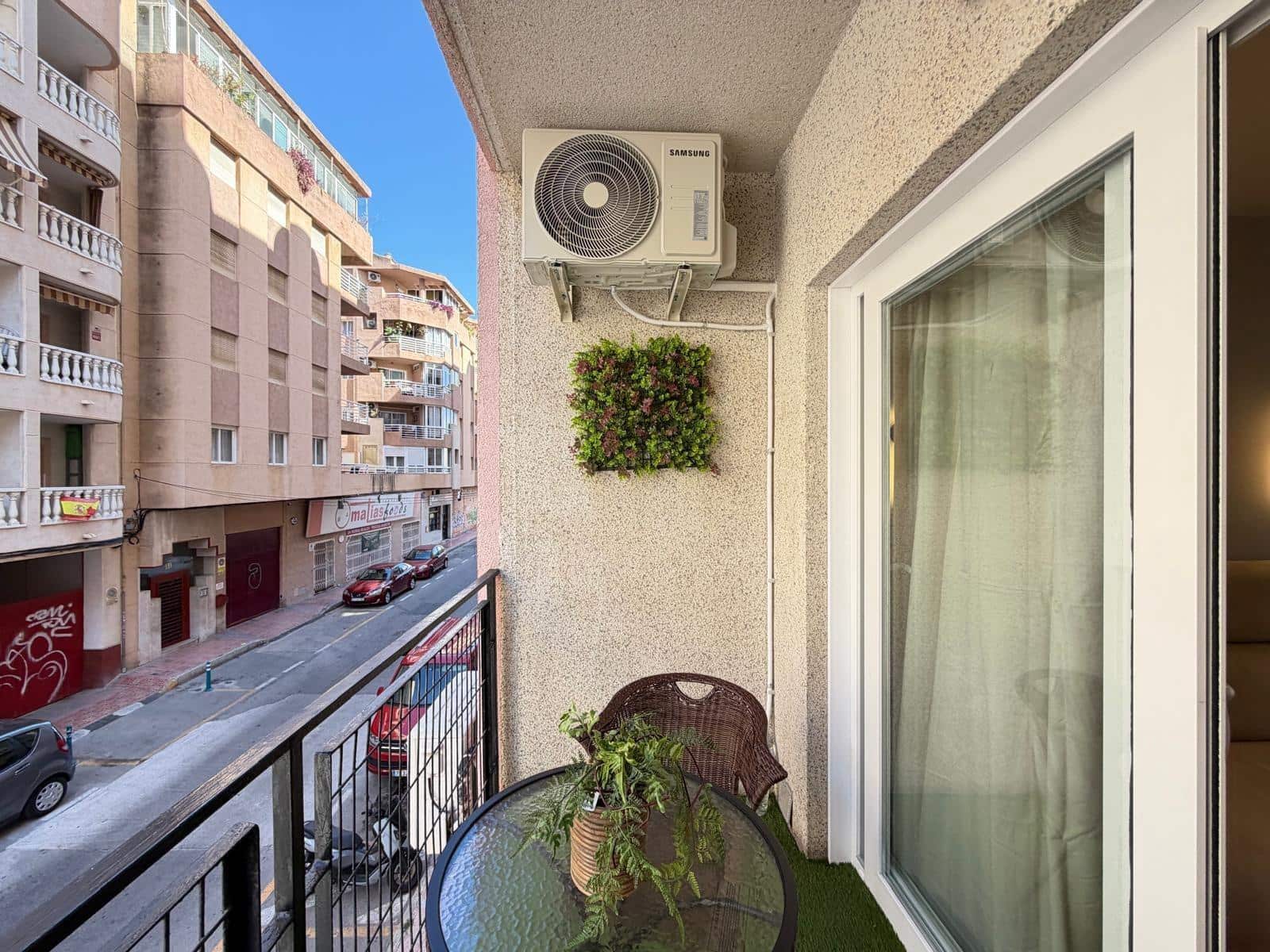 Studio te koop in Torrevieja - € 95.000 (Ref: 9900963)