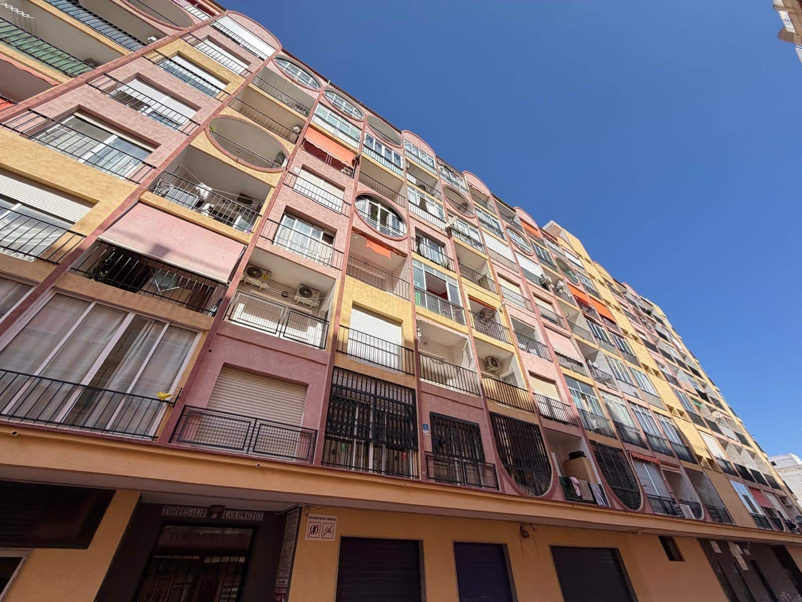 Studio te koop in Torrevieja - € 95.000 (Ref: 9900963)