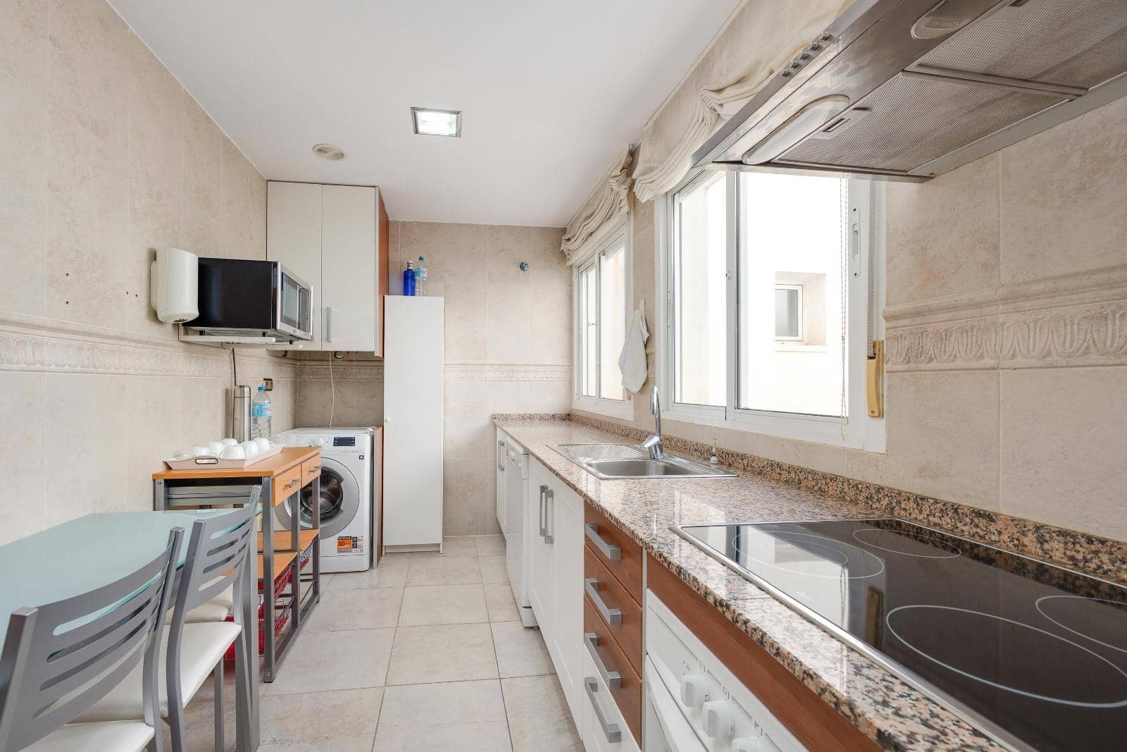 Ático de 3 habitaciones en Torrevieja en venta - 310.969 € (Ref: 9904198)