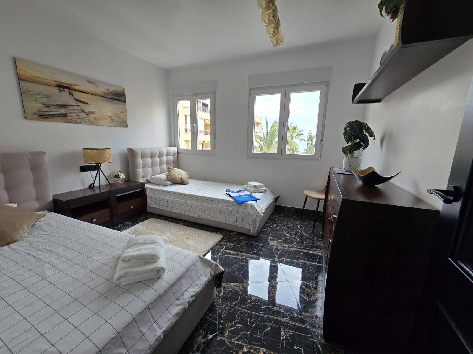 2 sovrum Lägenhet till salu i Torrevieja - 279 000 € (Ref: 9924754)