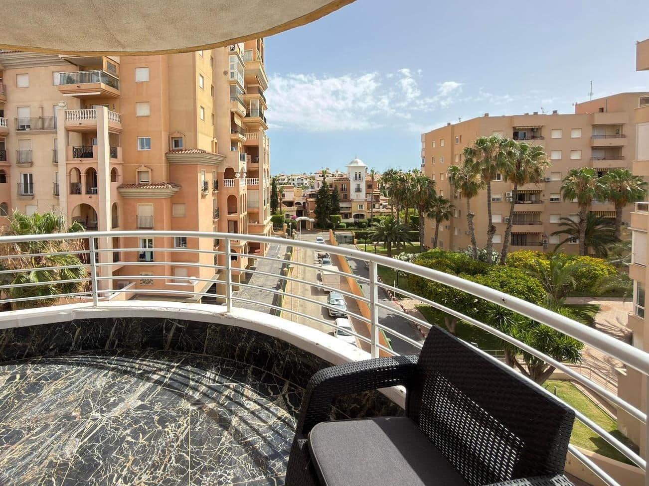 2 sovrum Lägenhet till salu i Torrevieja - 279 000 € (Ref: 9924754)