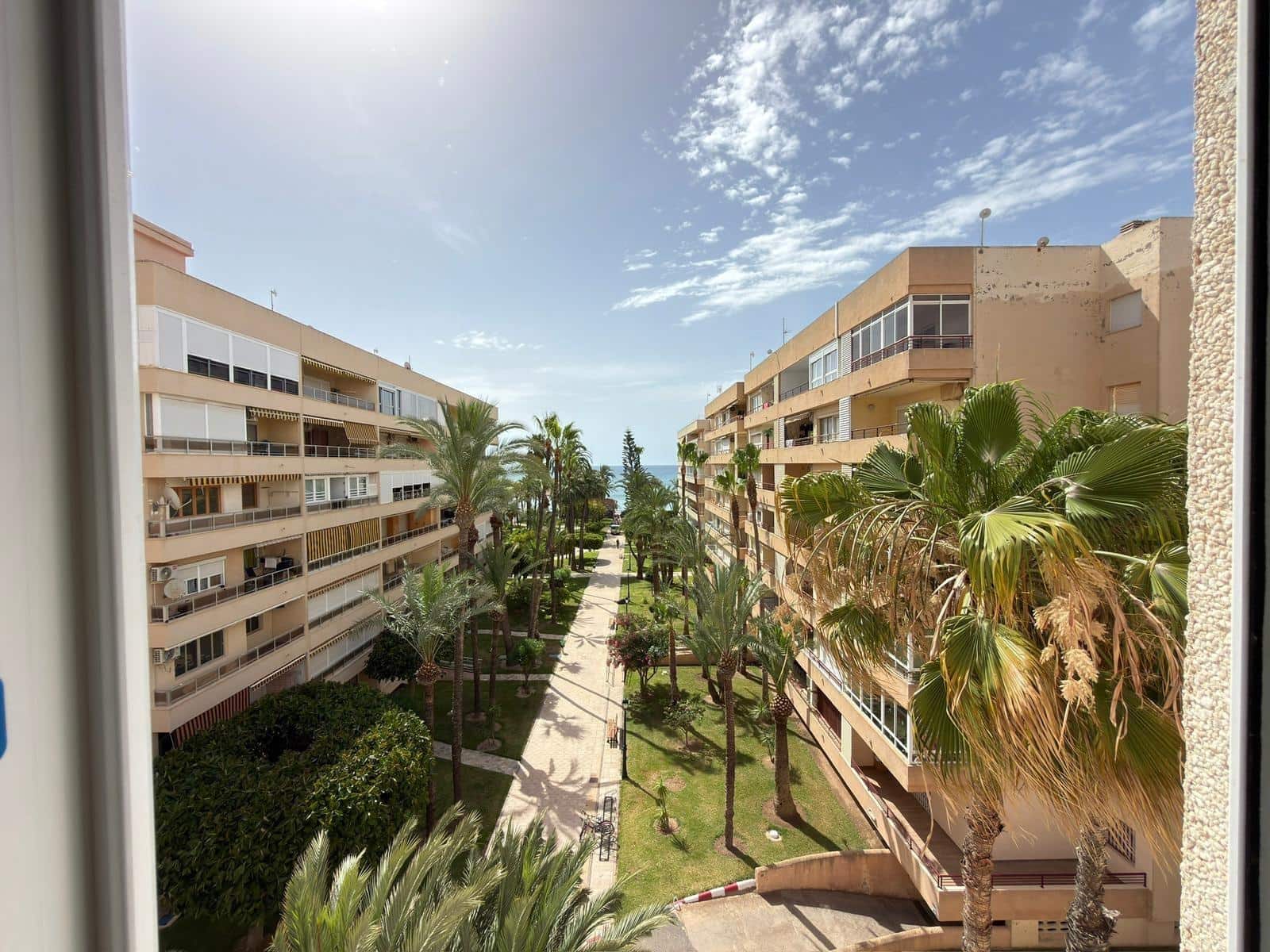 2 sovrum Lägenhet till salu i Torrevieja - 279 000 € (Ref: 9924754)