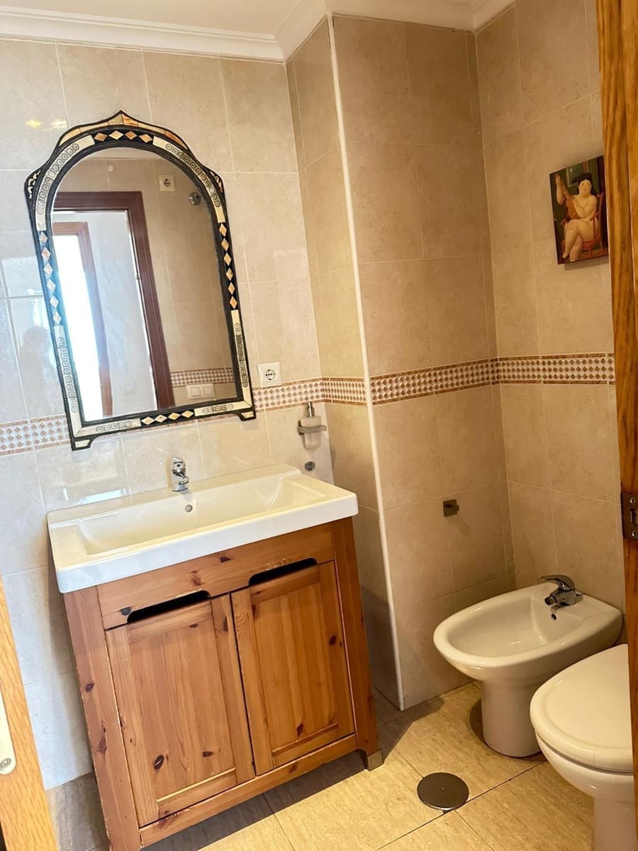 2 makuuhuone Asunto myytävänä paikassa Torrevieja - 143 500 € (Ref: 9924755)