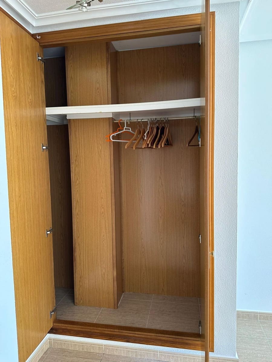 2 makuuhuone Asunto myytävänä paikassa Torrevieja - 143 500 € (Ref: 9924755)